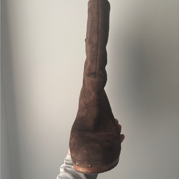 UGG Women's Lynnea Shearling Ankle Clog Boots Sheepskin Fold-Over Lining Size 10 - Picture 11 of 16